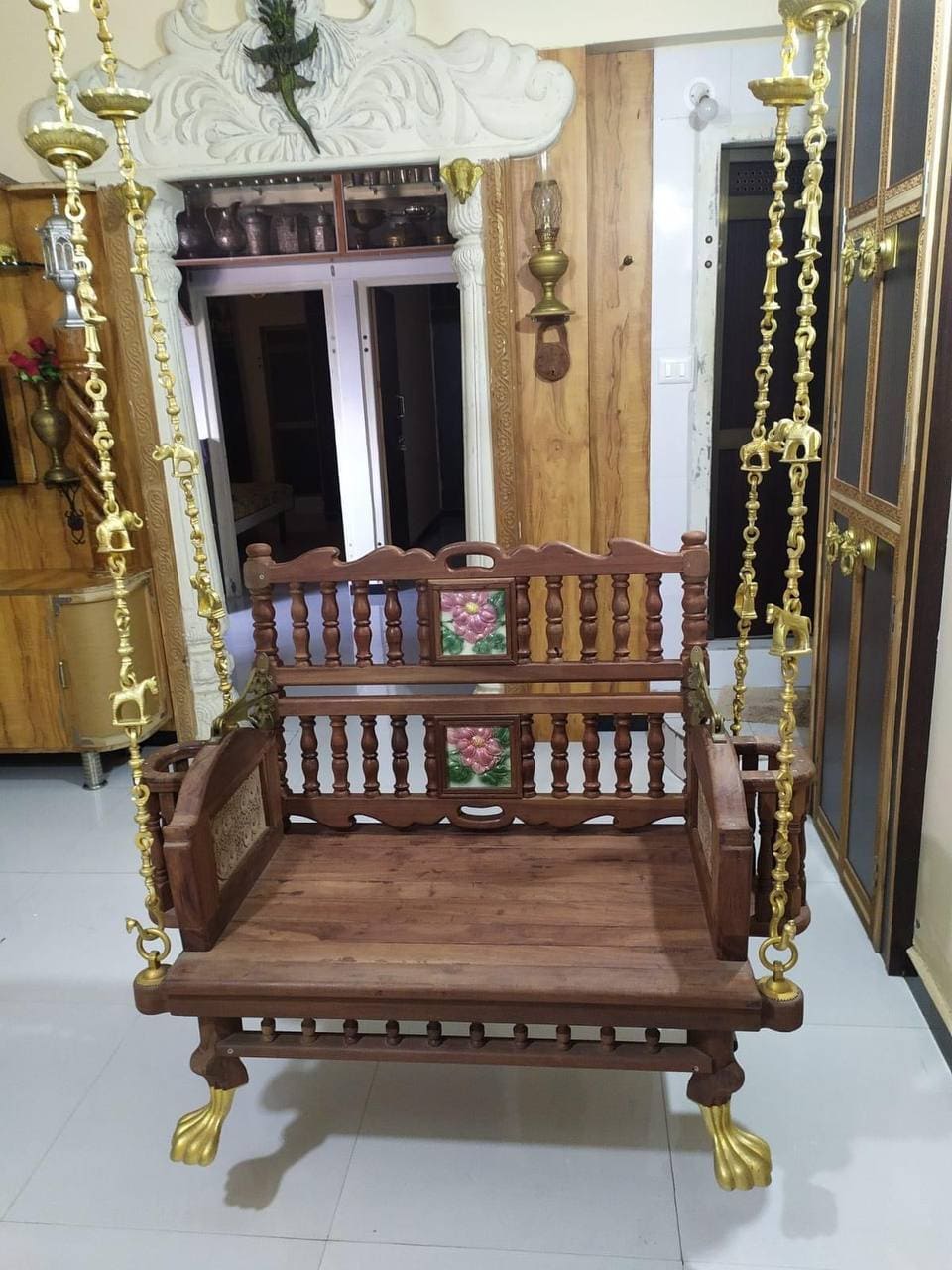 woden furniture shop in karaikudi